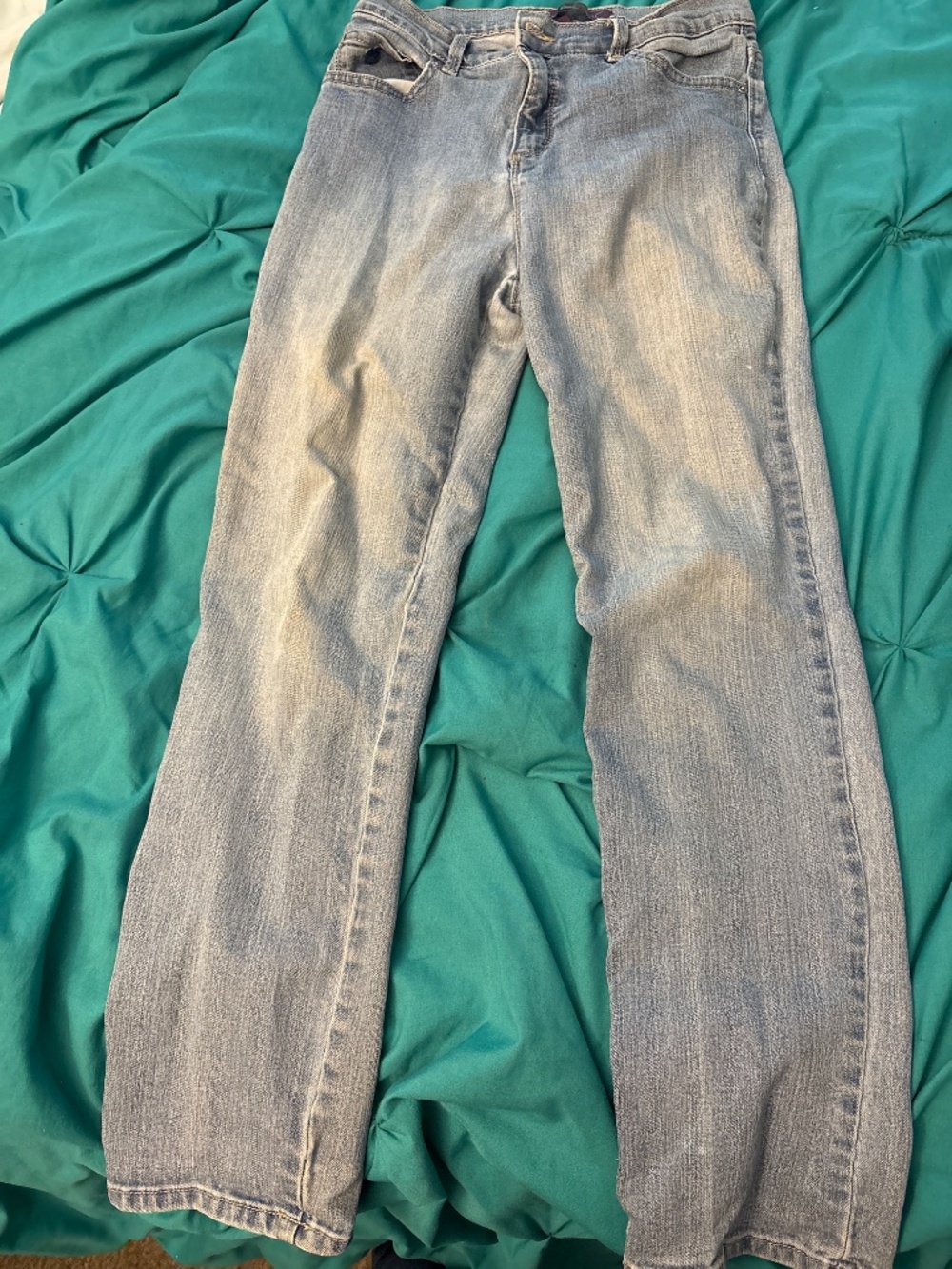 Jeans - Picture 2 of 3
